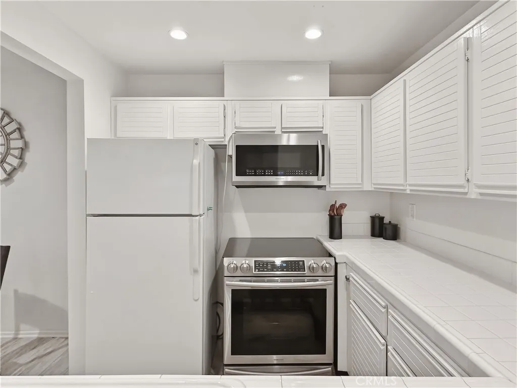 Bright Kitchen with Included Appliances!