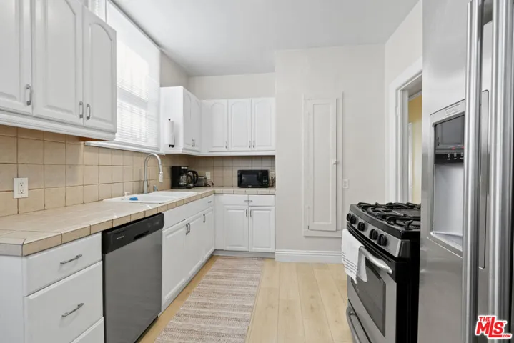 442 N Orange Grove Avenue 442, Los Angeles, California 90036
