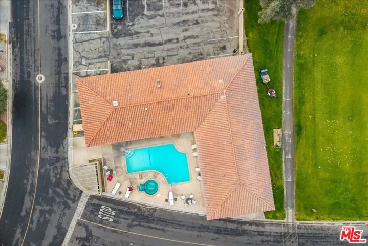 Satellite Pool and Fitness Roo