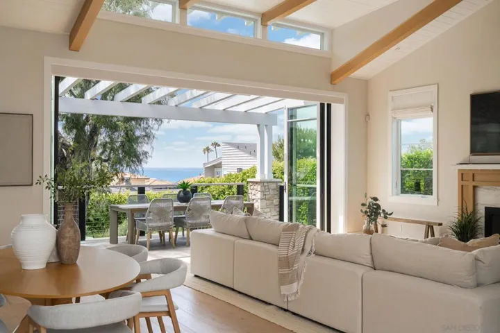 1023 Stratford Ct, Del Mar, California 92014