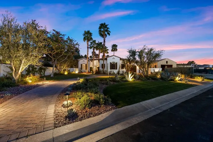 141-web-or-mls-2H8A4981