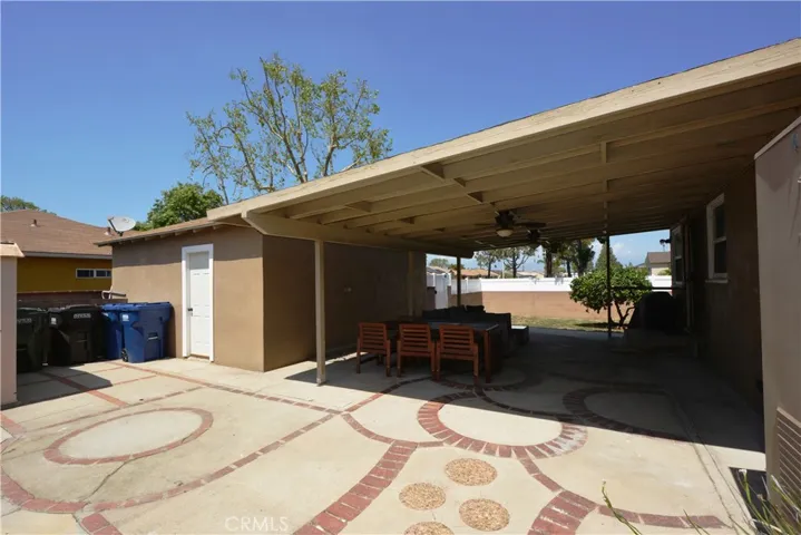 Brick ribbon design adds interest to an otherwise boring concrete floor!