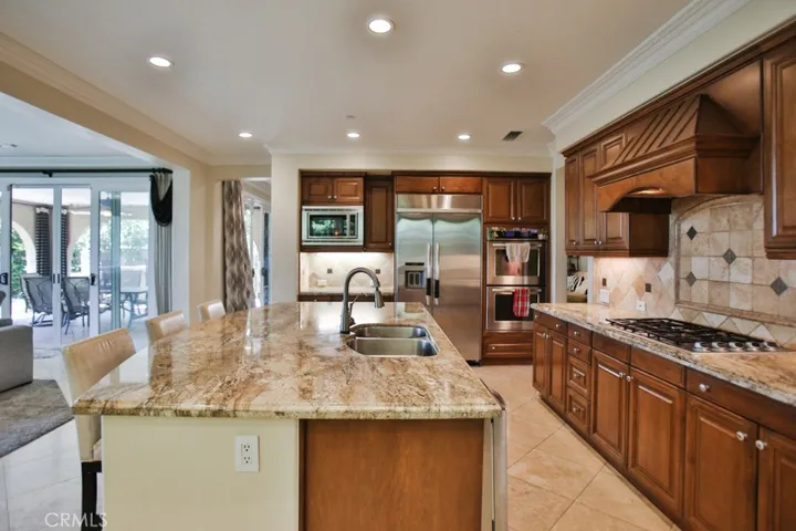 2483 N Highwood, Orange, California 92867