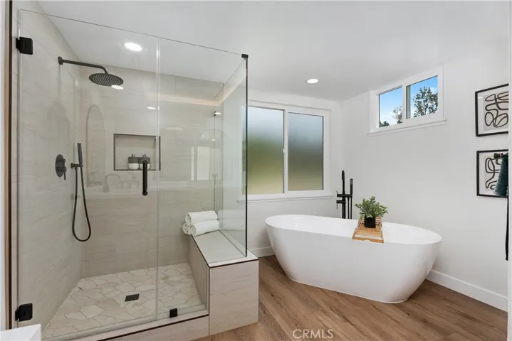 walk in shower and large soaking tub