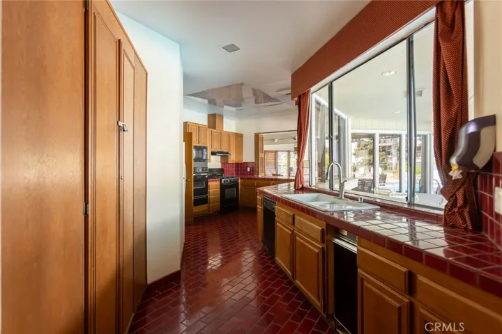Clubhouse kitchen