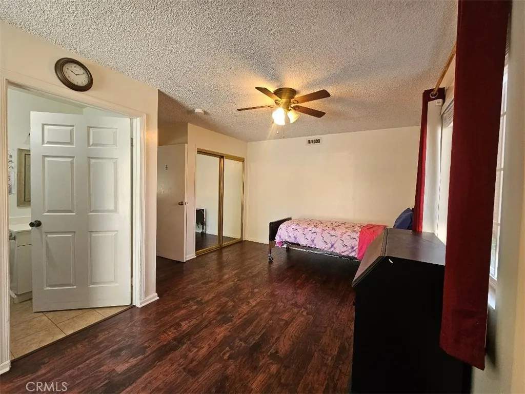 17441 Hiawatha St, Granada Hills, California 91344 — photo 5