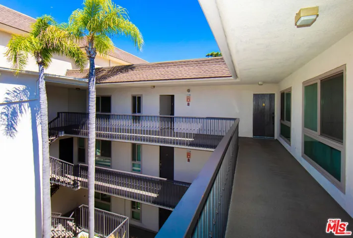 Open breezeways
