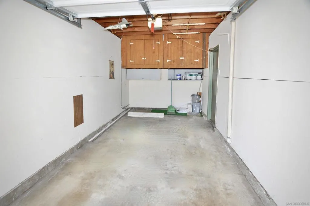 One Car Garage