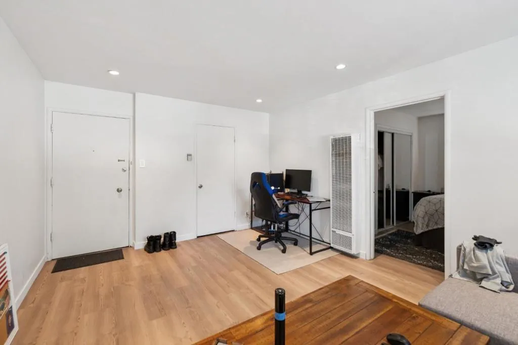 1140 El Camino Real, Burlingame, California 94010 — photo 4