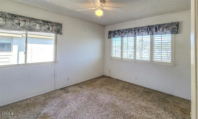 Bedroom2_125716