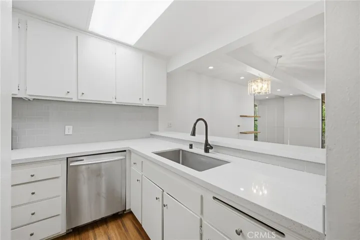 7202 Marina Pacifica Drive South S, Long Beach, California 90803