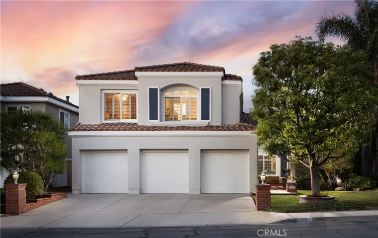 547 S Eveningsong Lane, Anaheim Hills, California 92808