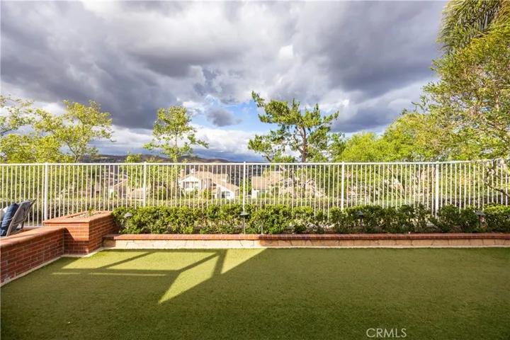 547 S Eveningsong Lane, Anaheim Hills, California 92808