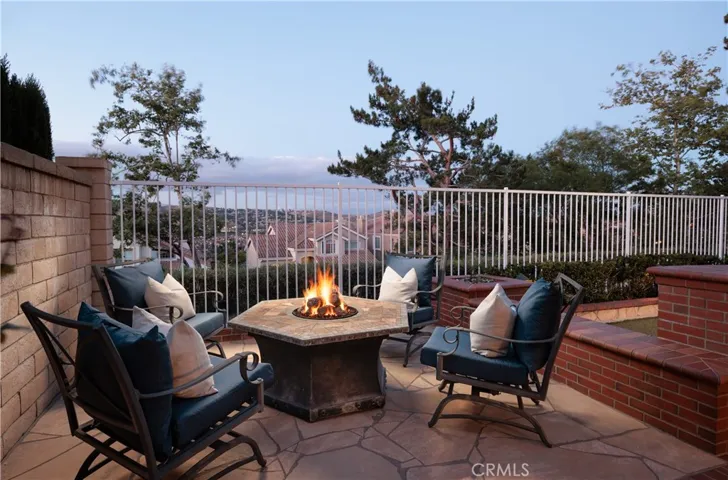 547 S Eveningsong Lane, Anaheim Hills, California 92808