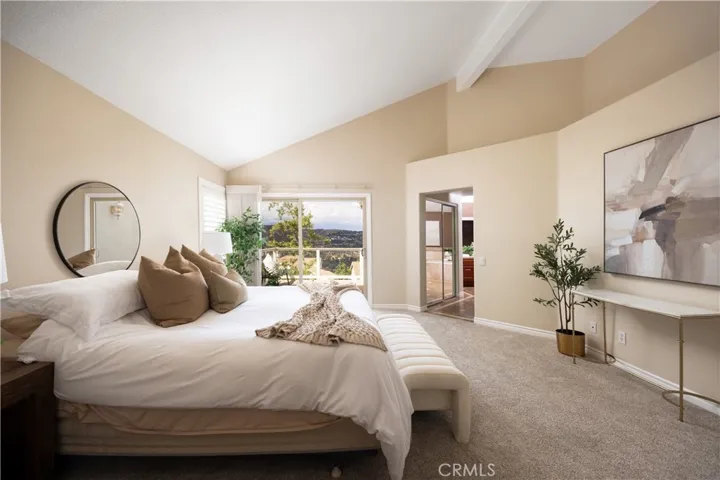 547 S Eveningsong Lane, Anaheim Hills, California 92808