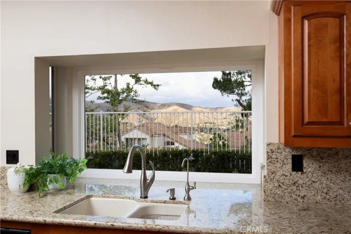 547 S Eveningsong Lane, Anaheim Hills, California 92808