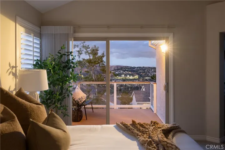 547 S Eveningsong Lane, Anaheim Hills, California 92808