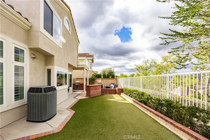 547 S Eveningsong Lane, Anaheim Hills, California 92808