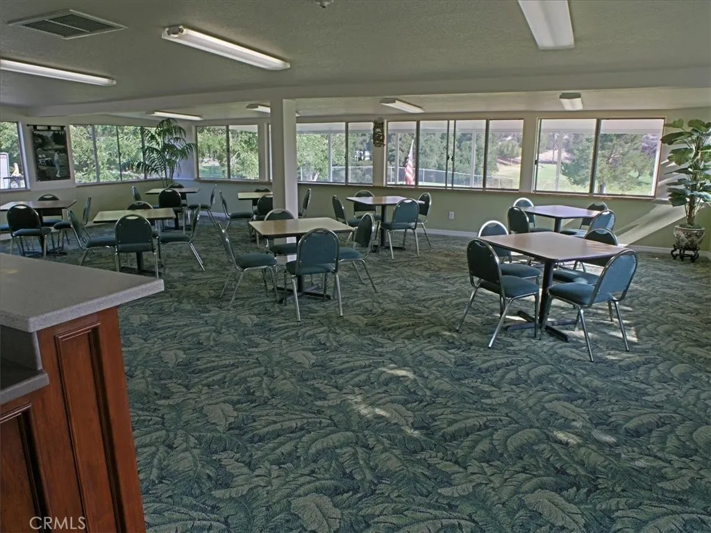Golf Lounge