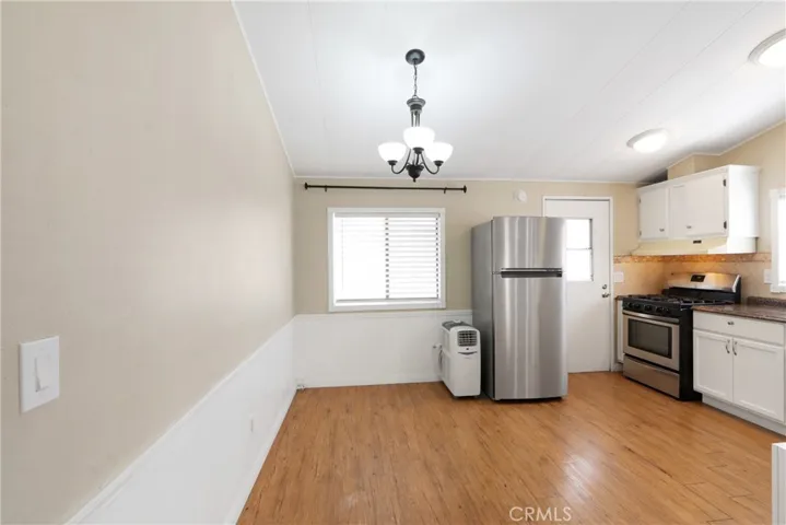 Dining/Kitchen Area