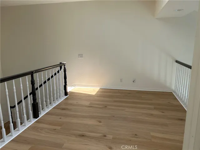 Good size loft/office