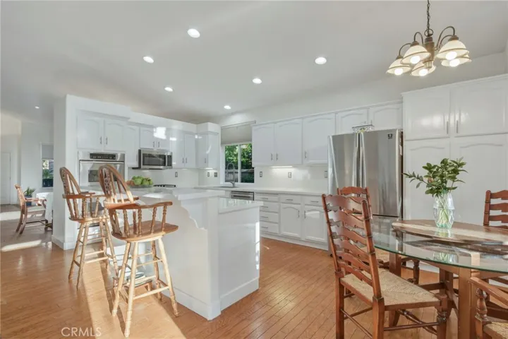 23993 Via Madrid, Murrieta Kitchen