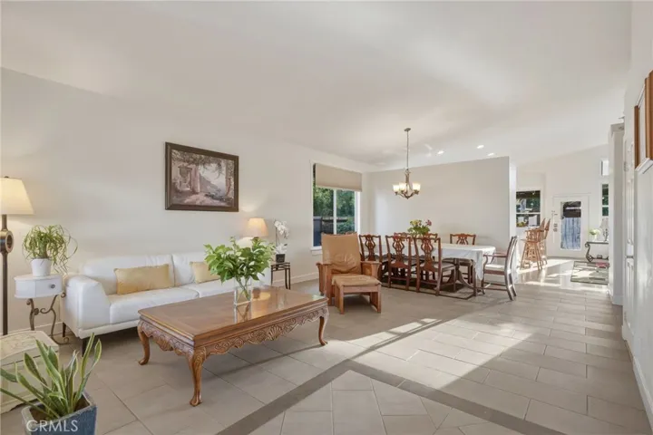 23993 Via Madrid, Murrieta Formal Living