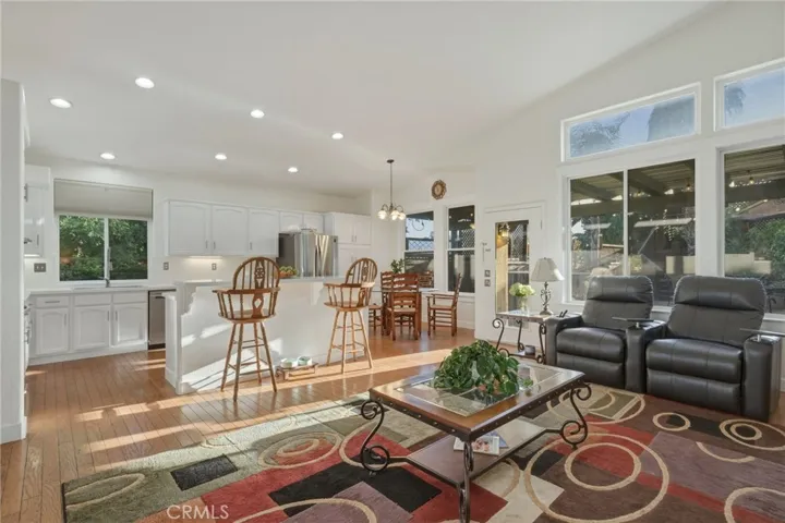 23993 Via Madrid, Murrieta Living Room