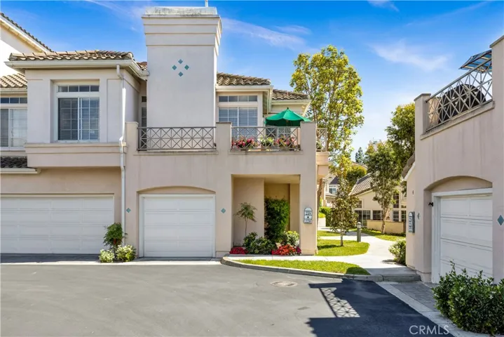 Your single door garage with extra room for storage.