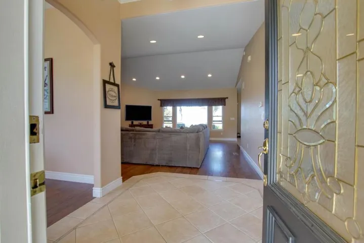 303 Taryn Court, Hollister, California 95023