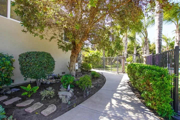 303 Taryn Court, Hollister, California 95023