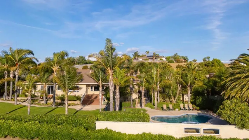 303 Taryn Court, Hollister, California 95023