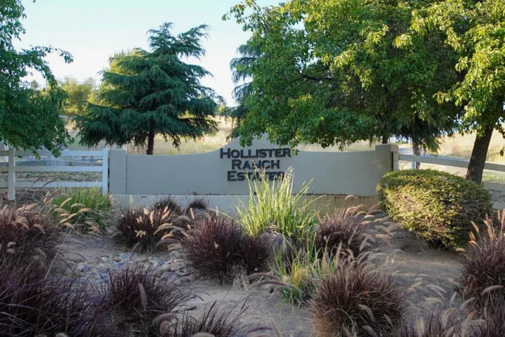 303 Taryn Court, Hollister, California 95023