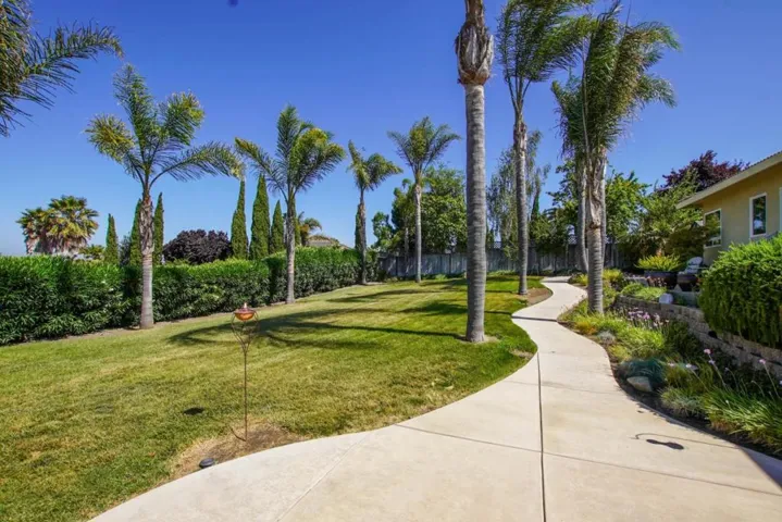 303 Taryn Court, Hollister, California 95023