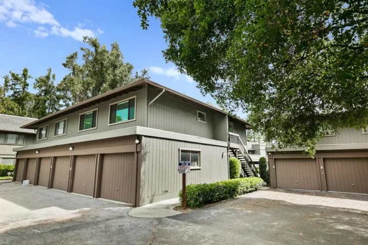 14351 Saratoga Avenue B, Saratoga, California 95070