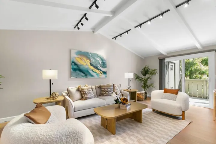 14351 Saratoga Avenue B, Saratoga, California 95070