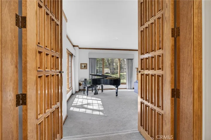8266 Peninsula, Kelseyville, California 95451