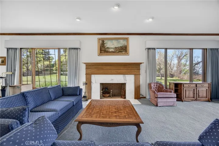 8266 Peninsula, Kelseyville, California 95451