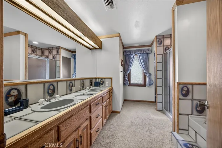 8266 Peninsula, Kelseyville, California 95451