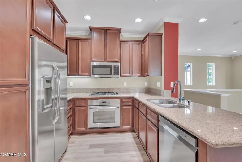 26-3262 London Lane-26