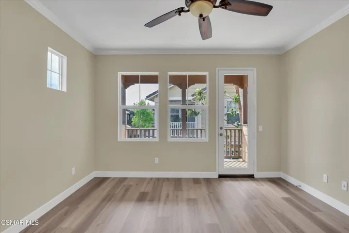 47-3262 London Lane-47