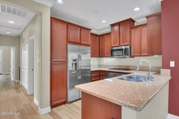 25-3262 London Lane-25