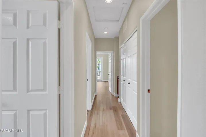 34-3262 London Lane-34