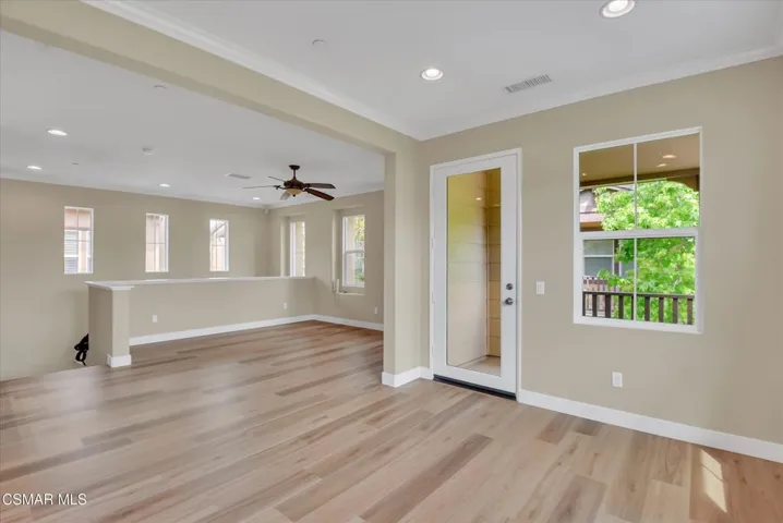 18-3262 London Lane-18