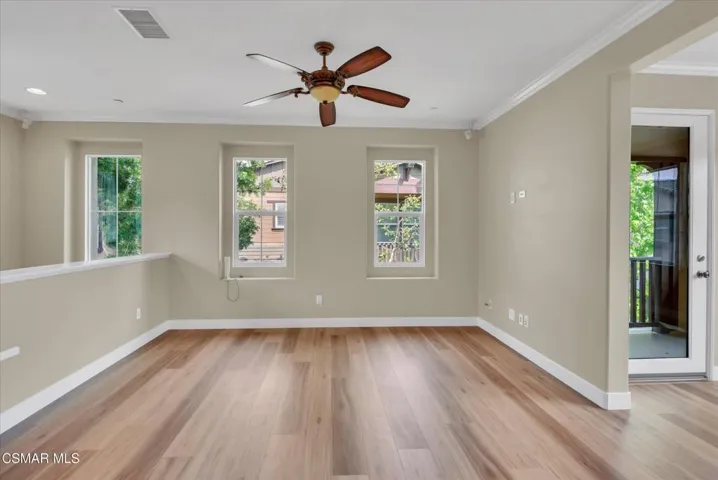 11-3262 London Lane-11