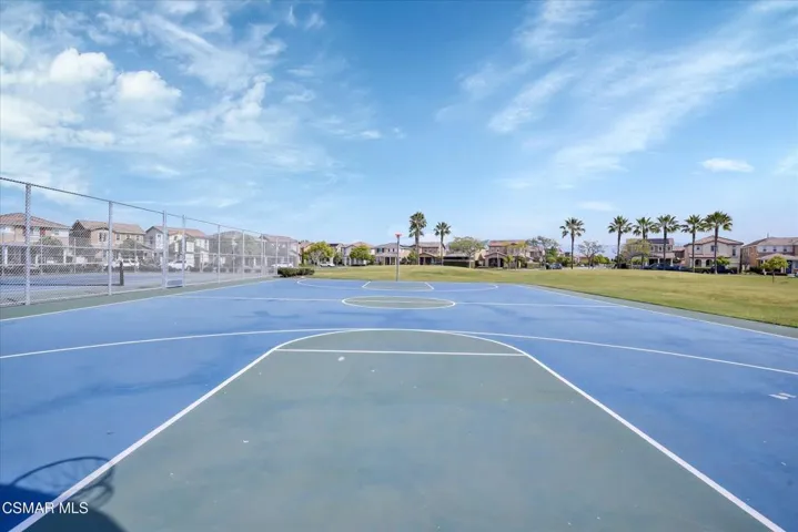 67-3262 London Lane-67