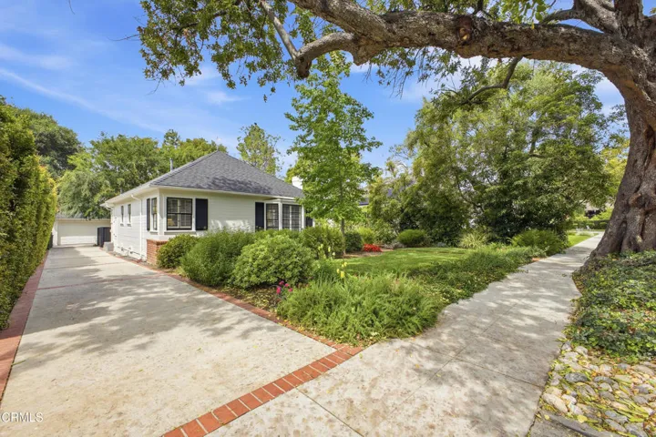 egpimaging_1201BrookmereRoad_003_FLEXMLS