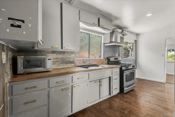 12830 Mapleview St, Lakeside, California 92040