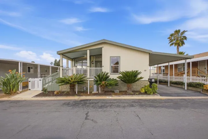 450 E Bradley 68, El Cajon, California 92021