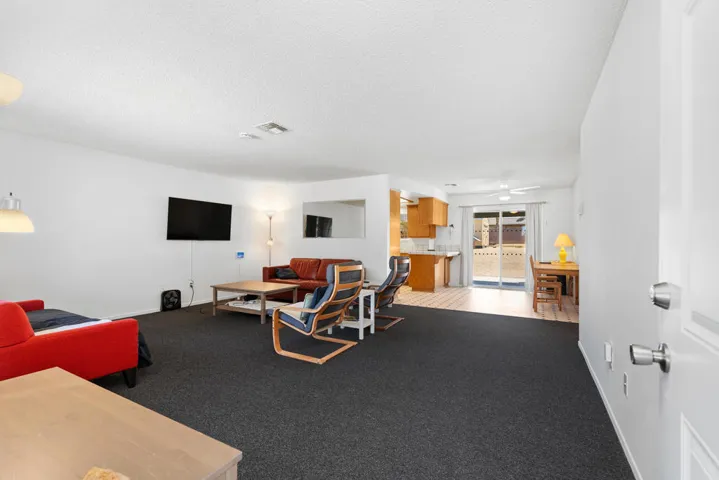 6_12058660_187684_187684-EI-106